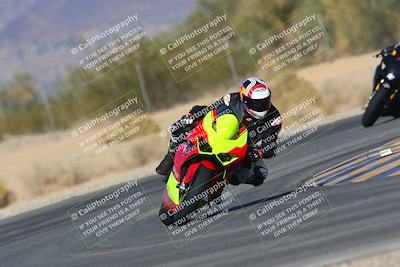 media/Jan-14-2024-SoCal Trackdays (Sun) [[2e55ec21a6]]/Turn 6 (125pm)/